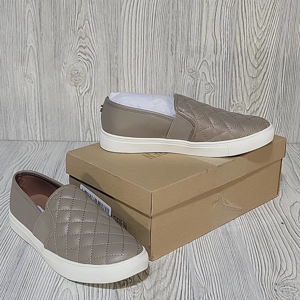Steve Madden Ennore Taupe Slip On Sneakers, Women's 8.5, great condition